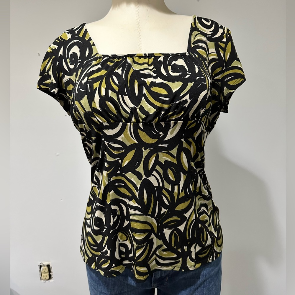 Van Heusen green and black square neck top size M